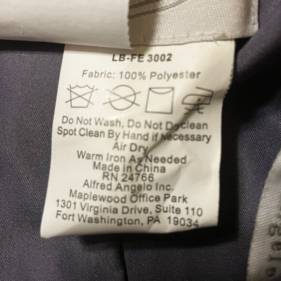 Simple, yet elegant Lilac Dress with Ruching - Picture 5 of 5